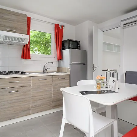 The Camp By Maggiore Vakantiepark