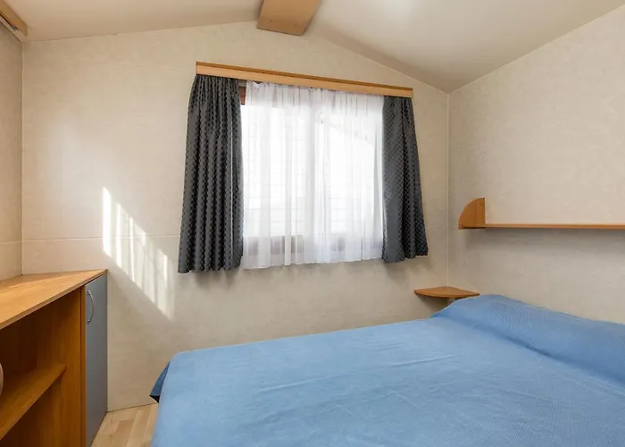 The Camp By Maggiore Kompleks wypoczynkowy